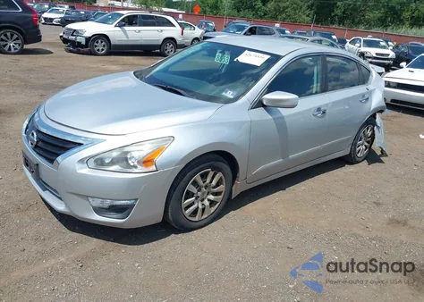 2015 Nissan Altima 2.5 S from USA, damaged, VIN 1N4AL3AP9FN380952